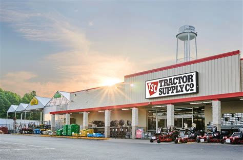 Tractor supply conway ar - Locate store hours, directions, address and phone number for the Tractor Supply Company store in Malvern, AR. We carry products for lawn and garden, livestock, pet care, equine, and more!